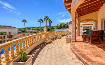 Property slide 23