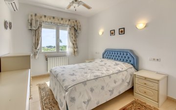 Property slide 17