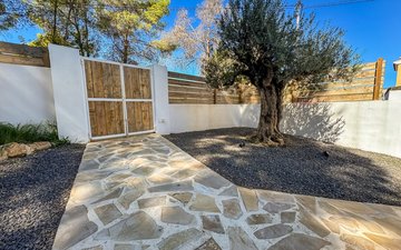 Property slide 16