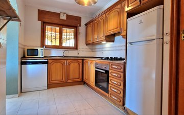 Property slide 14