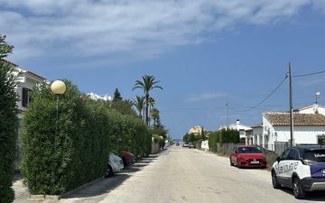 Property slide 30