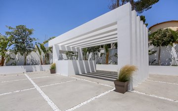 Property slide 6