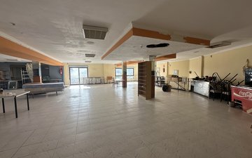 Property slide 32
