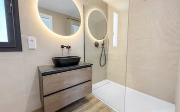Property slide 12