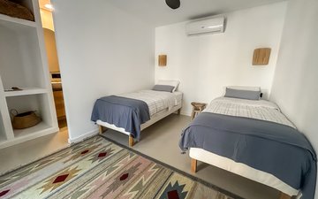 Property slide 19
