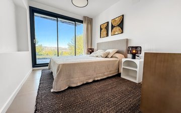 Property slide 18