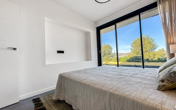 Property slide 20