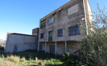 Property slide 5
