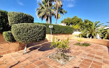 Property slide 36