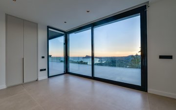 Property slide 25
