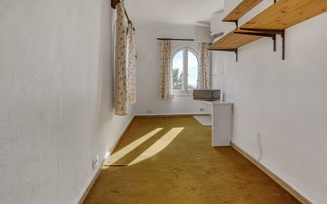 Property slide 11