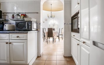 Property slide 10