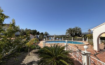 Property slide 21