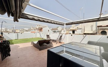 Property slide 32