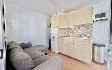 Property slide 24