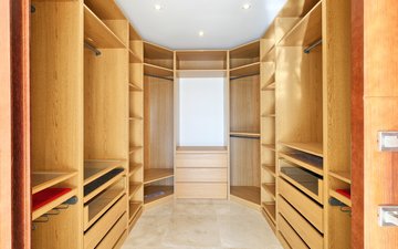 Property slide 18