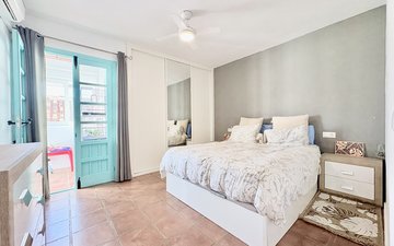 Property slide 14