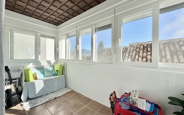 Property slide 21