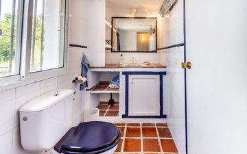 Property slide 16