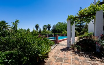 Property slide 34