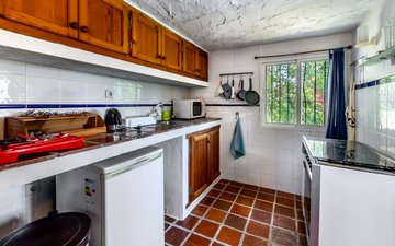 Property slide 7