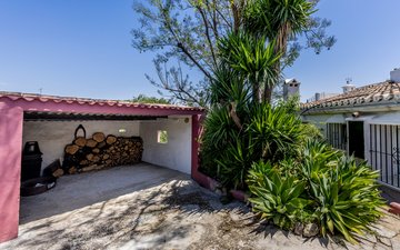 Property slide 18
