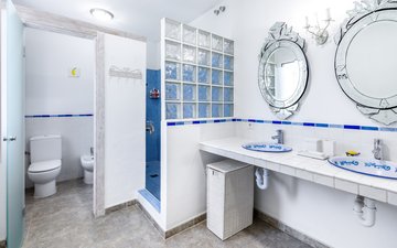 Property slide 25