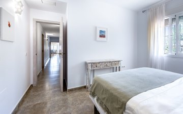 Property slide 21