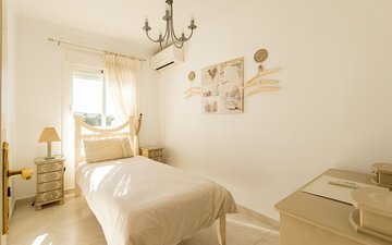 Property slide 43