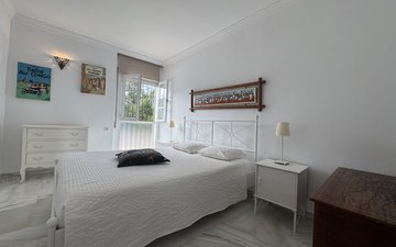 Property slide 35