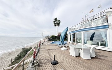 Property slide 11