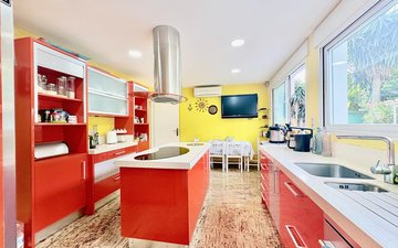 Property slide 17