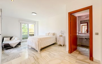 Property slide 18