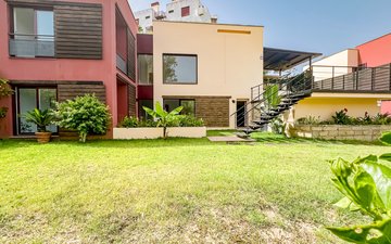 Property slide 44