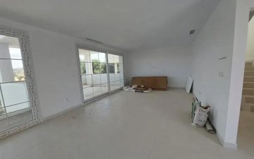 Property slide 5