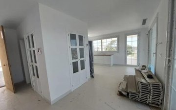 Property slide 6