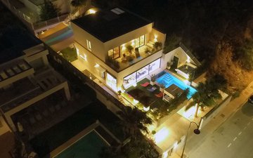 Property slide 8