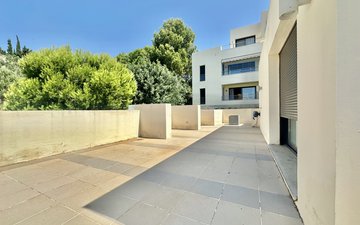 Property slide 6