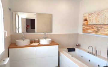 Property slide 10