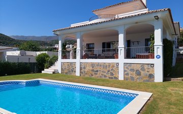 Property slide 29