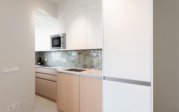 Property slide 31