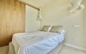 Property slide 6