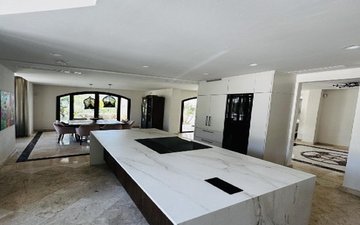 Property slide 7