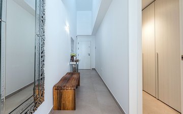 Property slide 20
