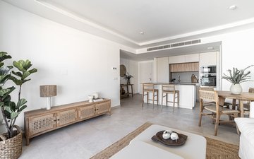 Property slide 14