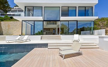 Property slide 28