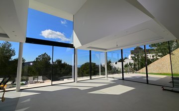 Property slide 15