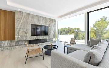 Property slide 14