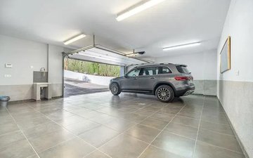 Property slide 38