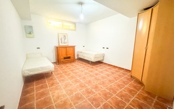Property slide 24